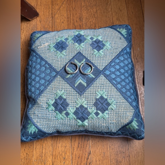 Vintage Sterling Silver Hoop Earrings - Picture 2 of 7